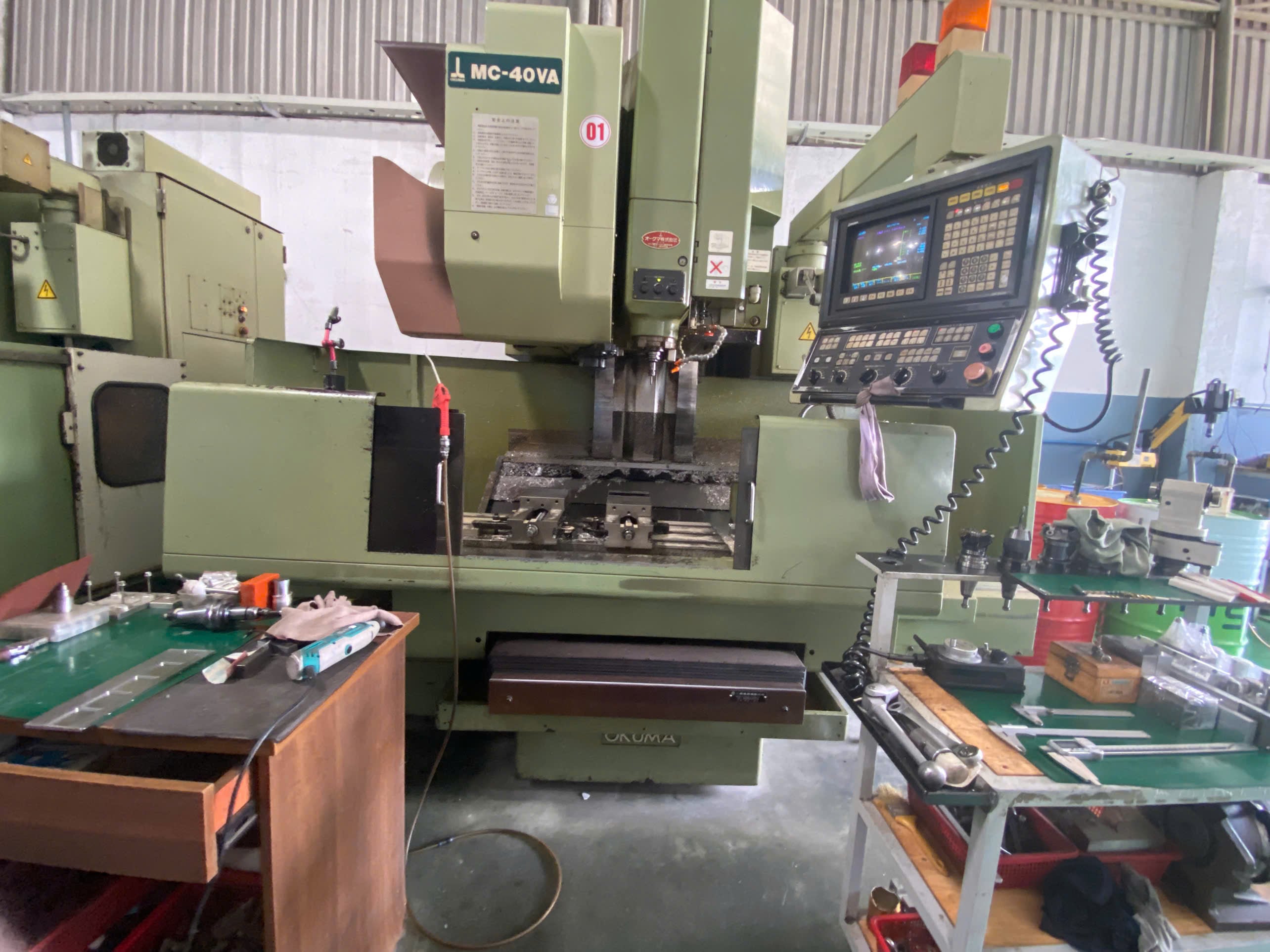 CNC milling machine 3
